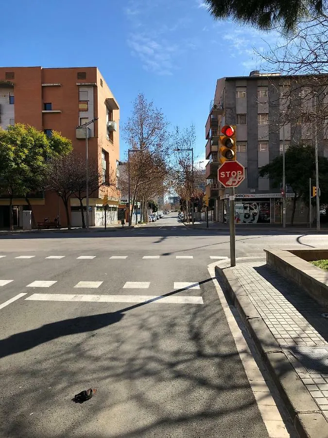 New! Apartment For 3 People Near Fira Gran Via L'Hospitalet de Llobregat